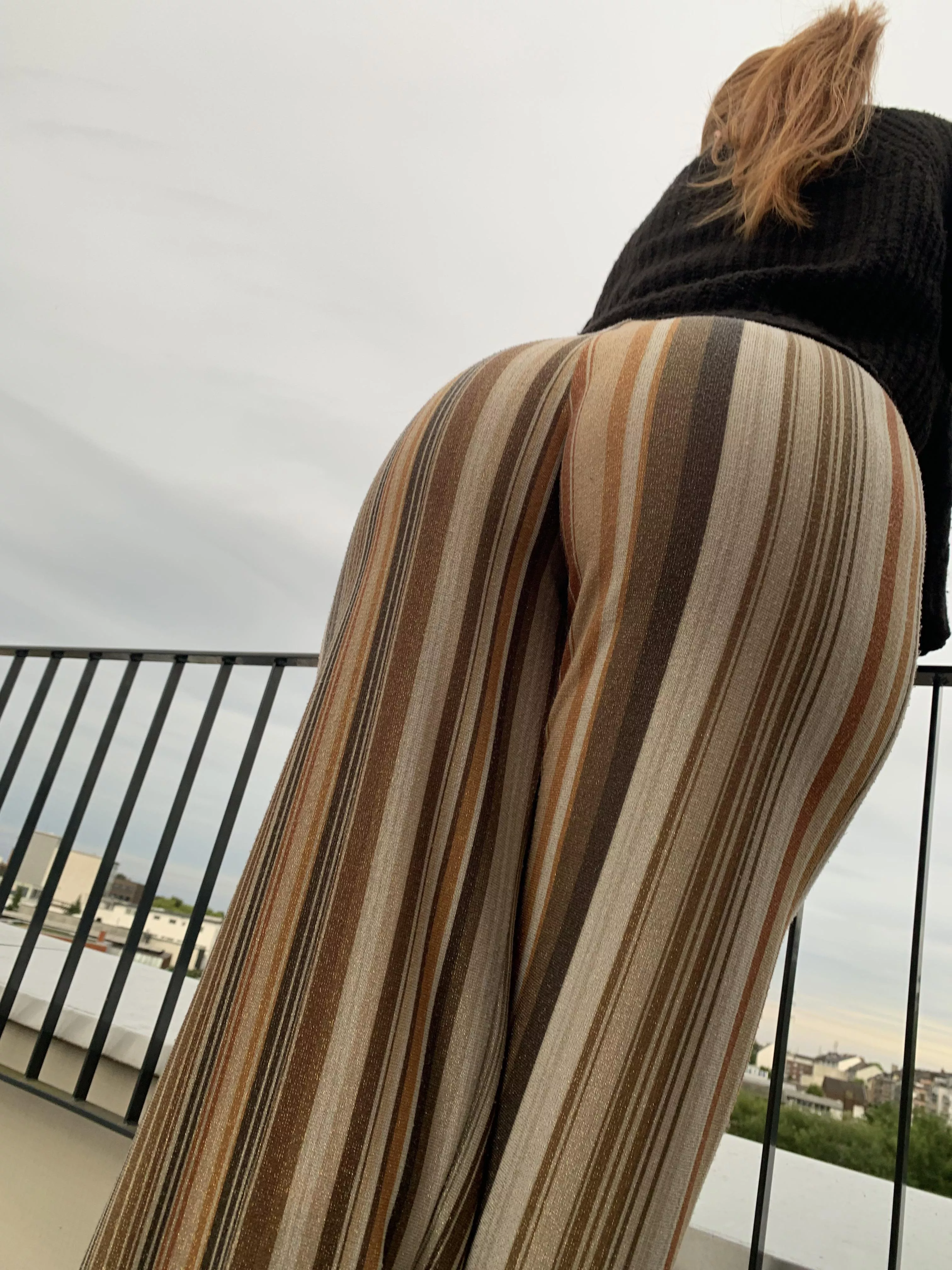 Me again😇 like those pants?