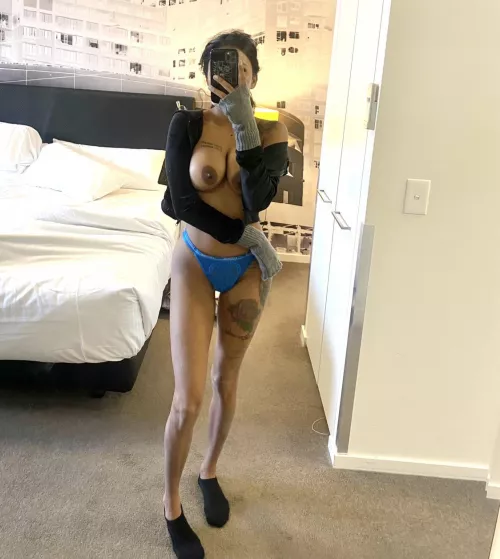 Say hi if you’d fuck me 😇