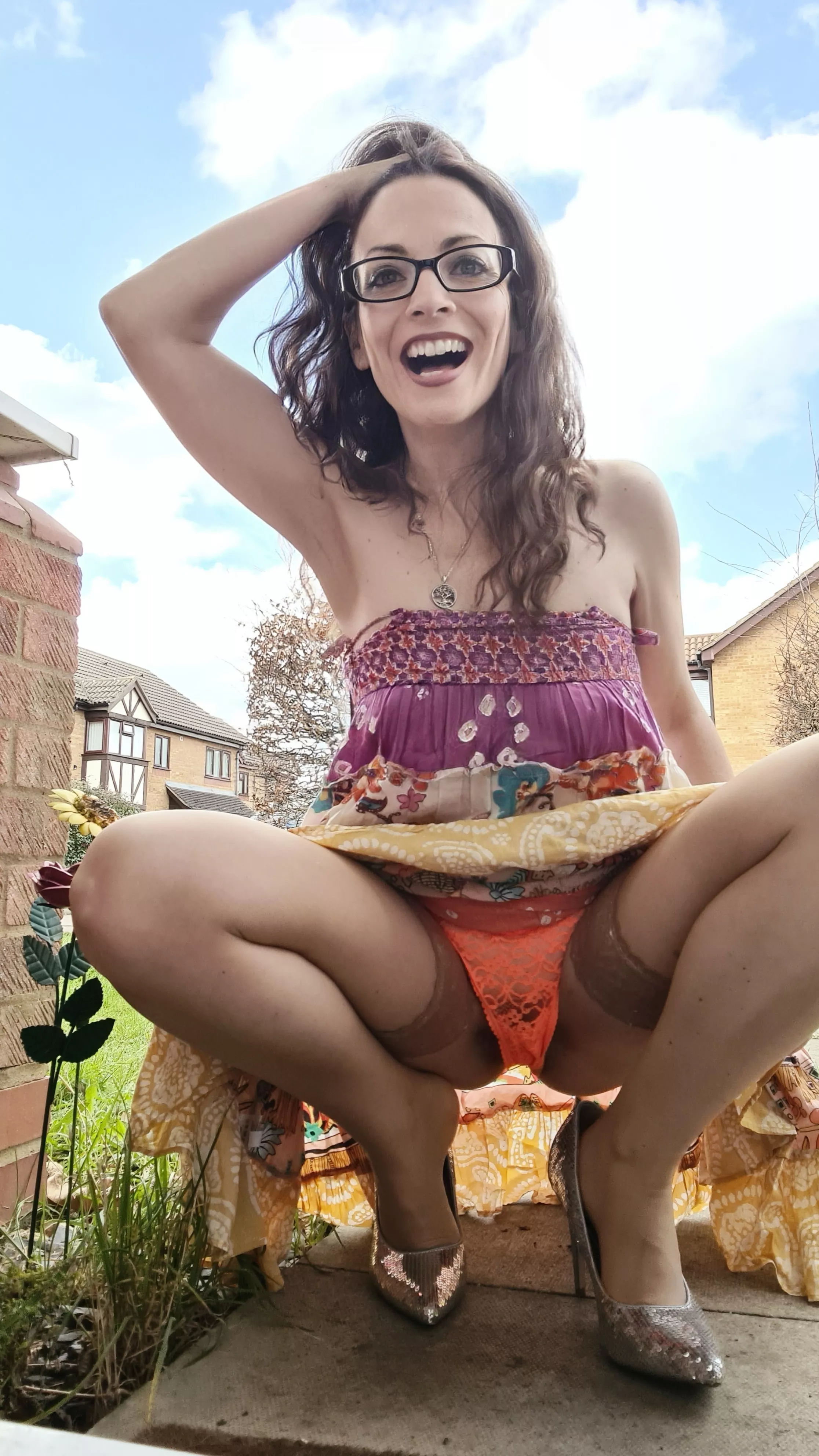 Showing panty is kind of sexy and so innocent right? 48F