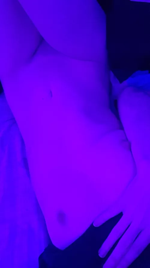 20F . i may be small, but that's part of the fun 😋