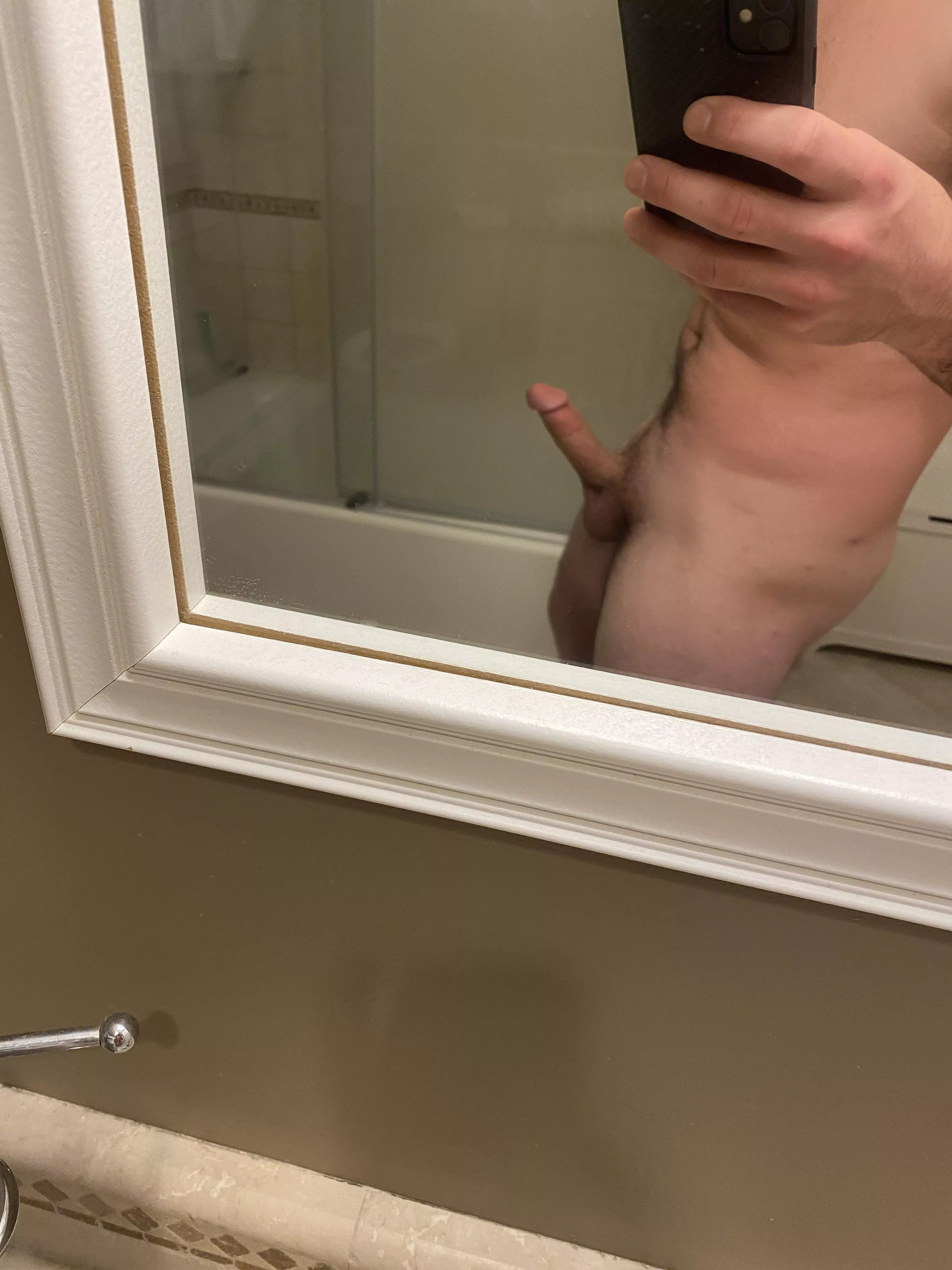 26 M Long Island Happy Friday who wants to have some fun this weekend