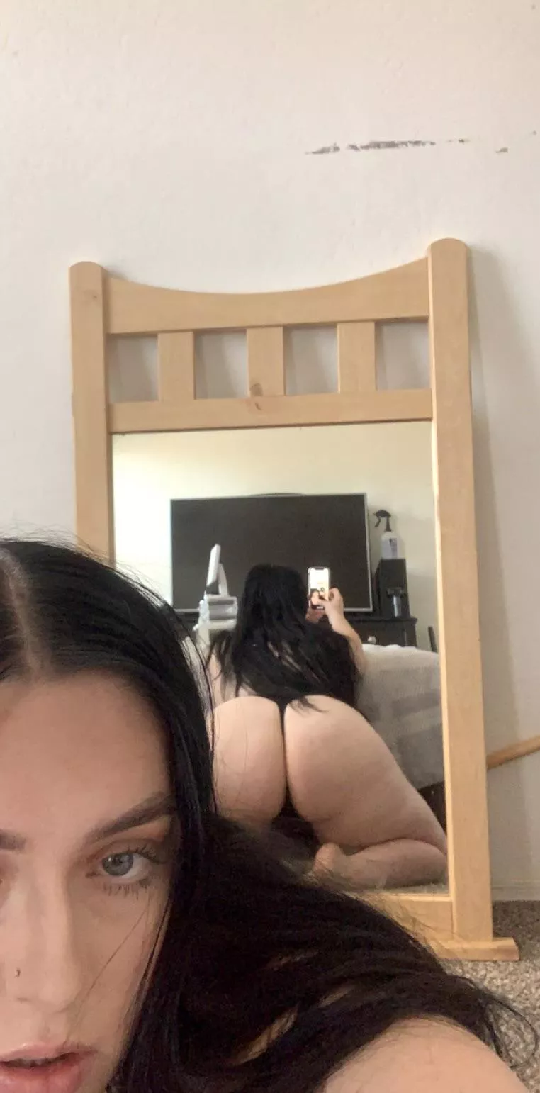 let me sit on your face while I suck your big cock 🤍🥺