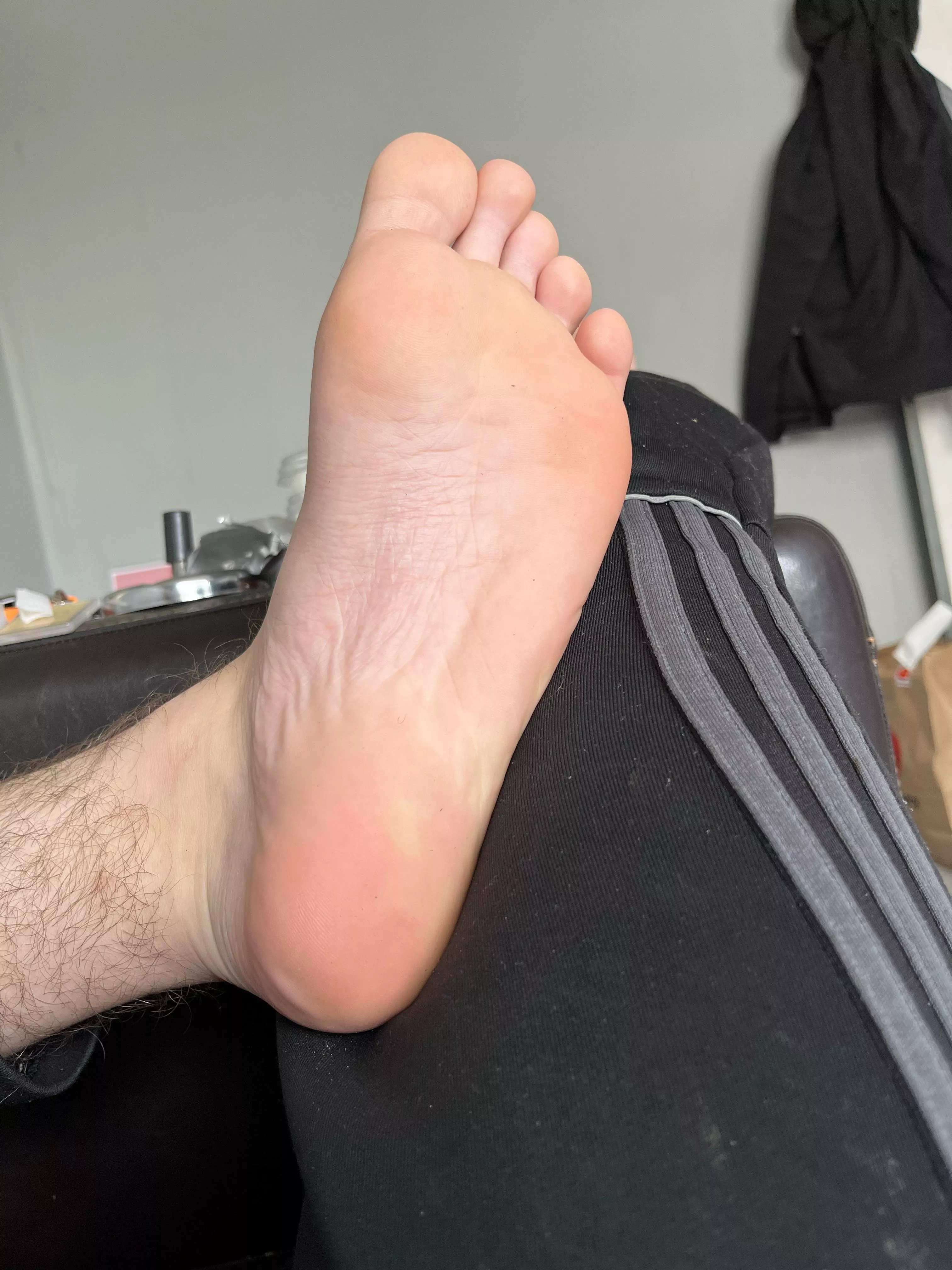 get on your knees and worship this sole like a good boy 😏