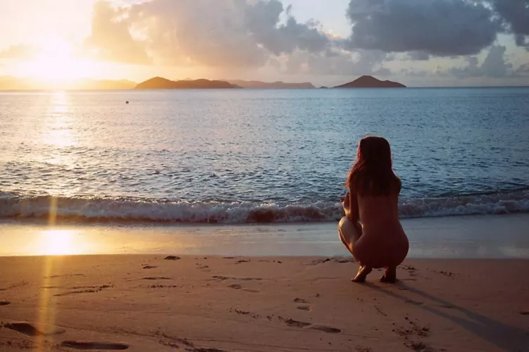 If we only could delay the sunsets for an extra hour on the beach...