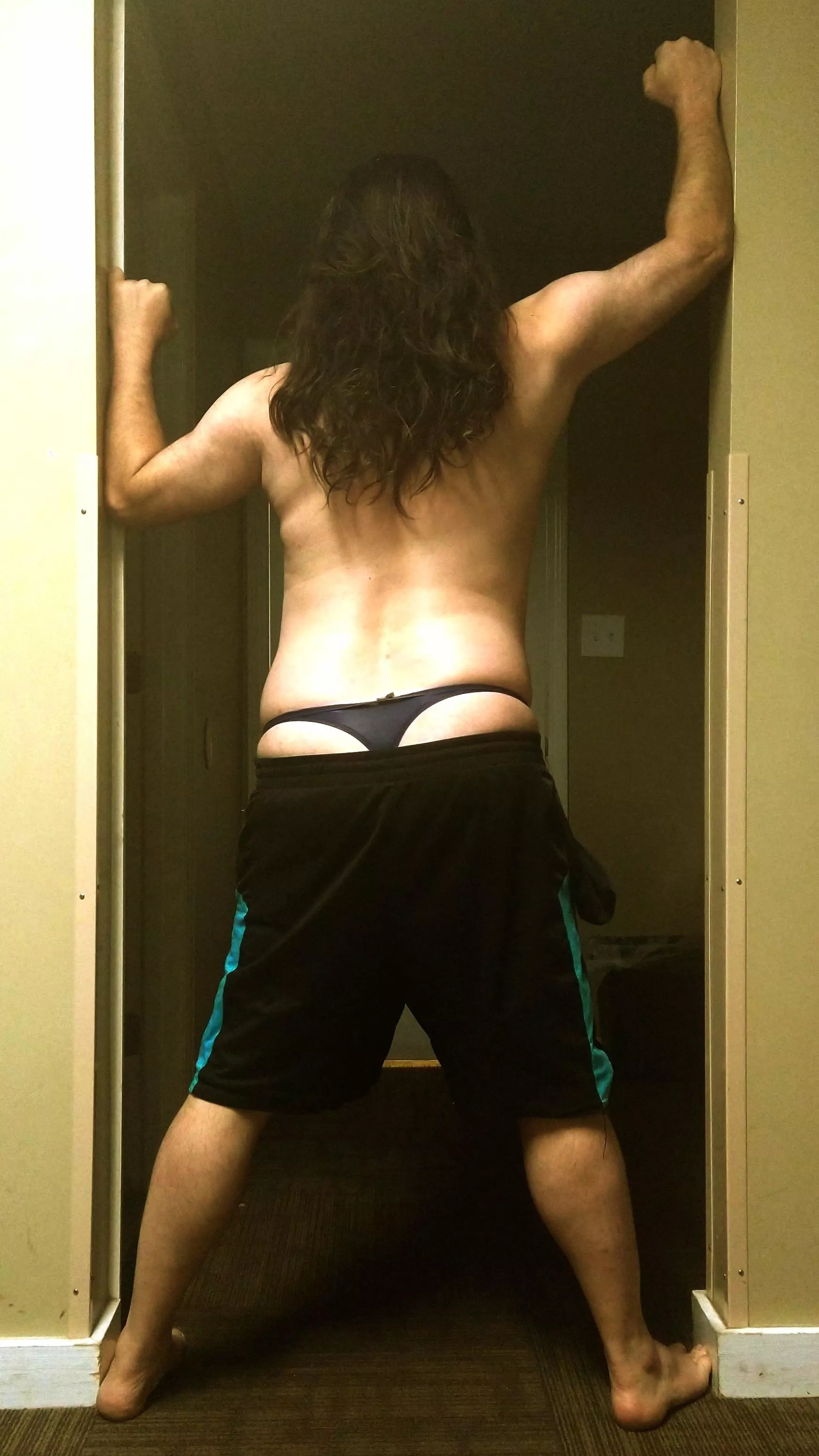 What do you think about showing whale tail? 😁🐳