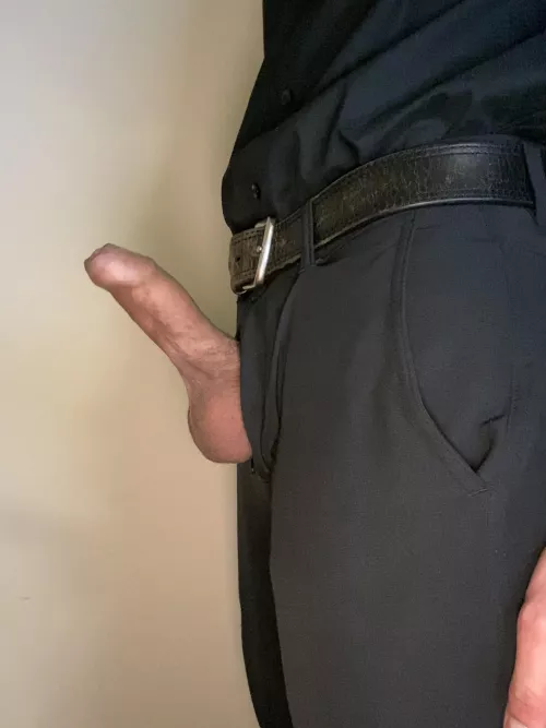 Alone on nights again. Cum on by 😜