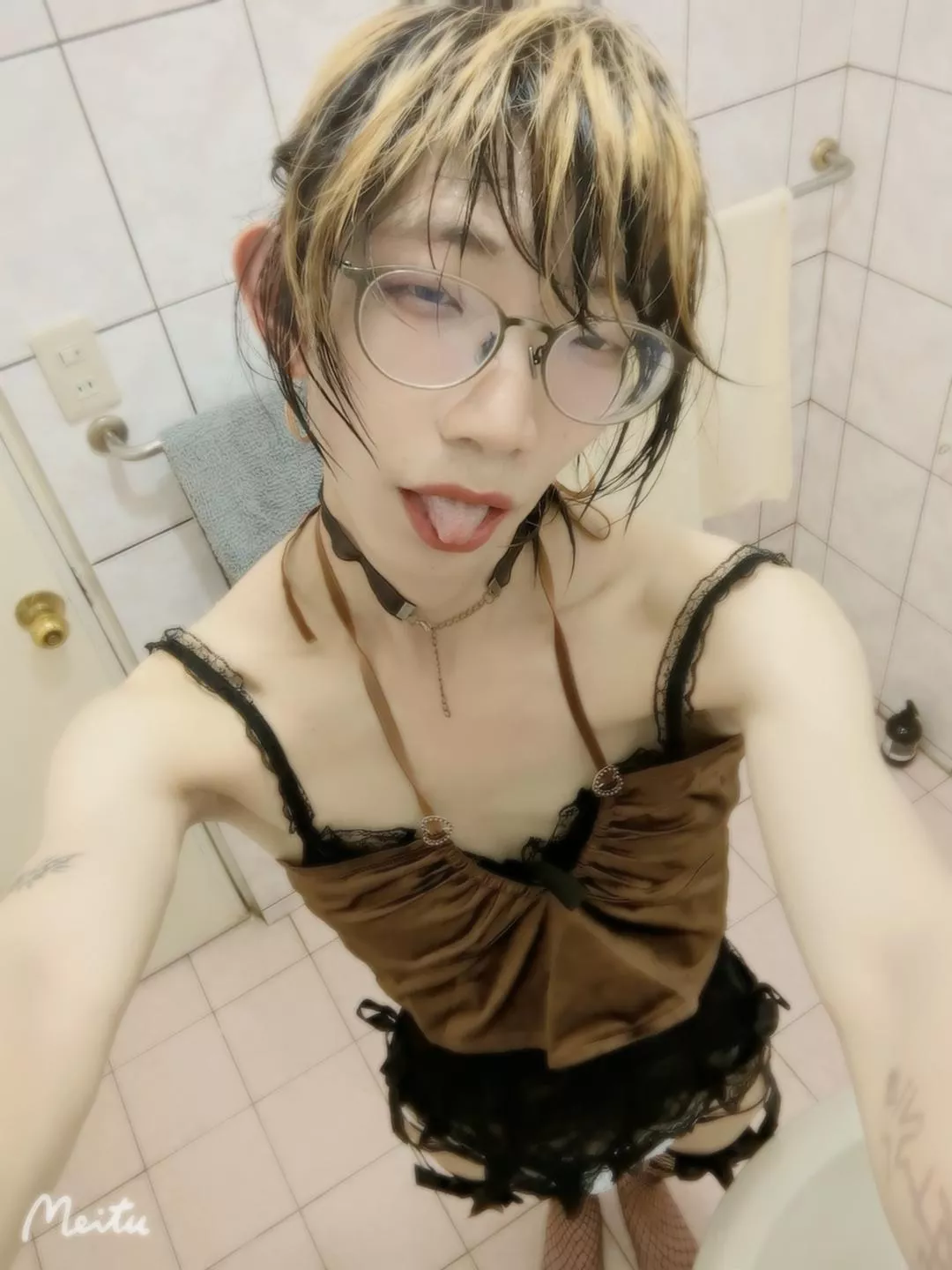 just finish work and post for people who say want see more about me at afternoon.