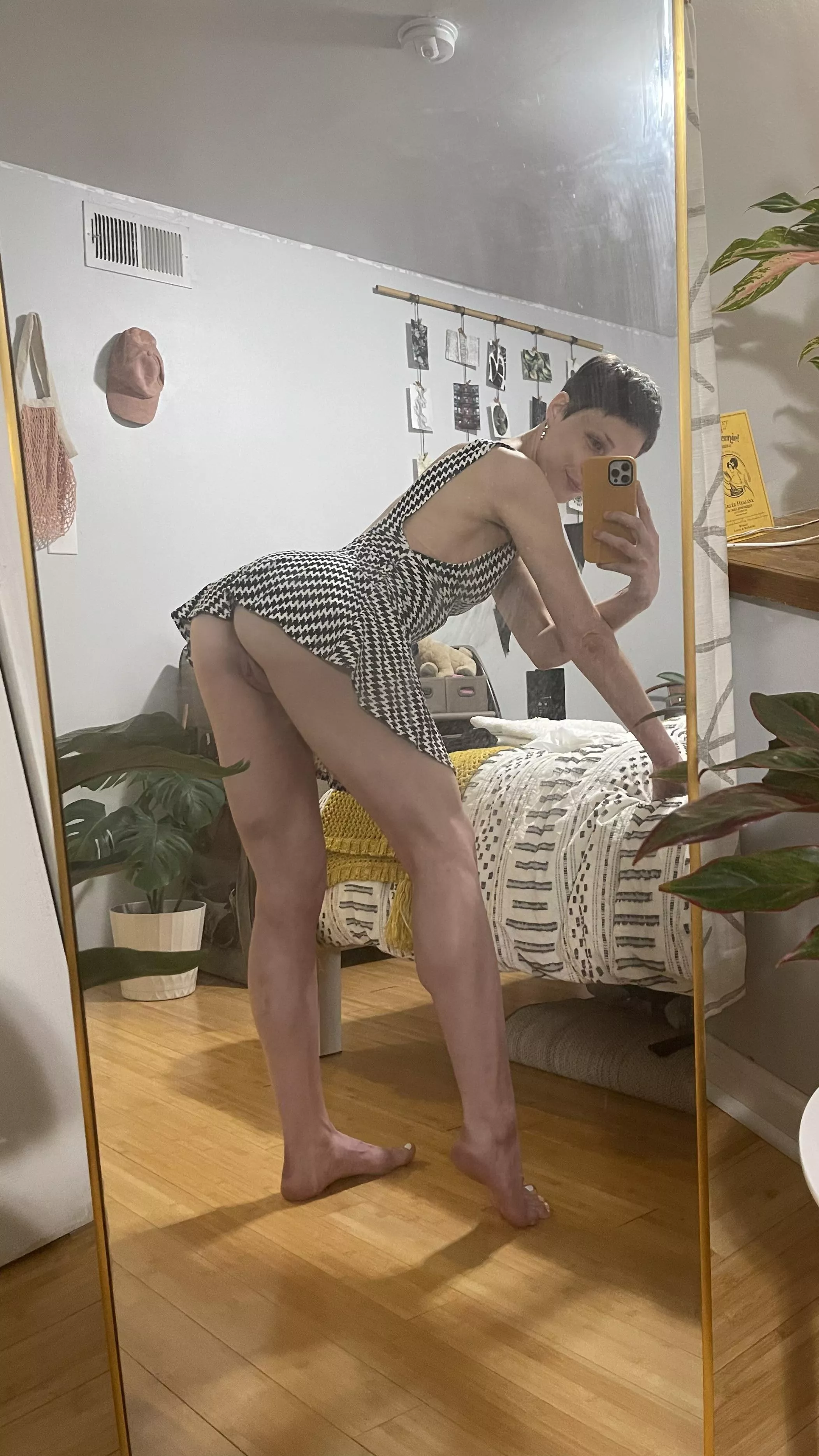 my dress is definitely too short but im still going out in it tonight