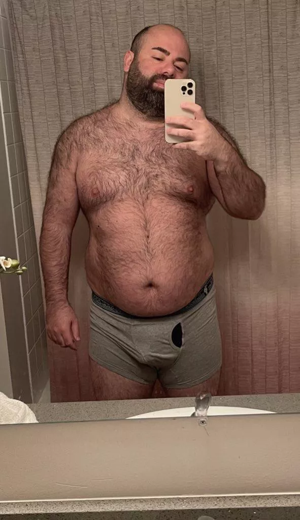 Who likes them tick and hairy? 🐻