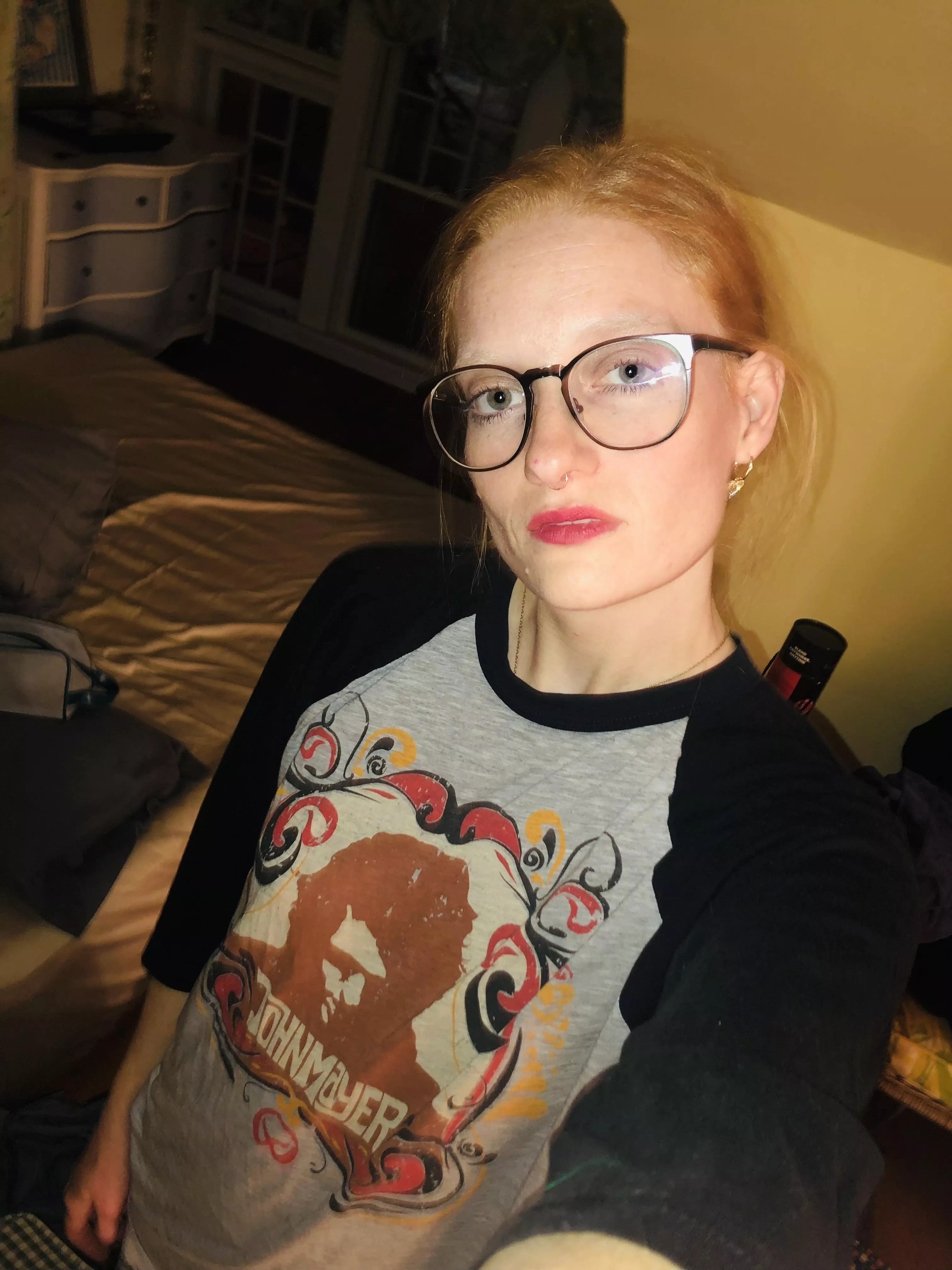 I was hoping I would see a ghost in the background as I was told the place was haunted. See anything?? 👻