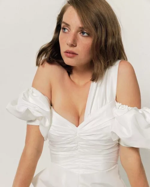 Maya Hawke.