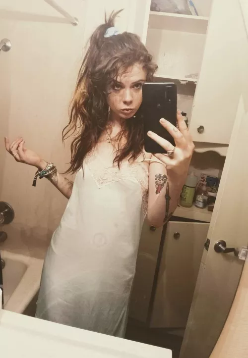 I know you love the type of woman who will actually just kill you. 😏