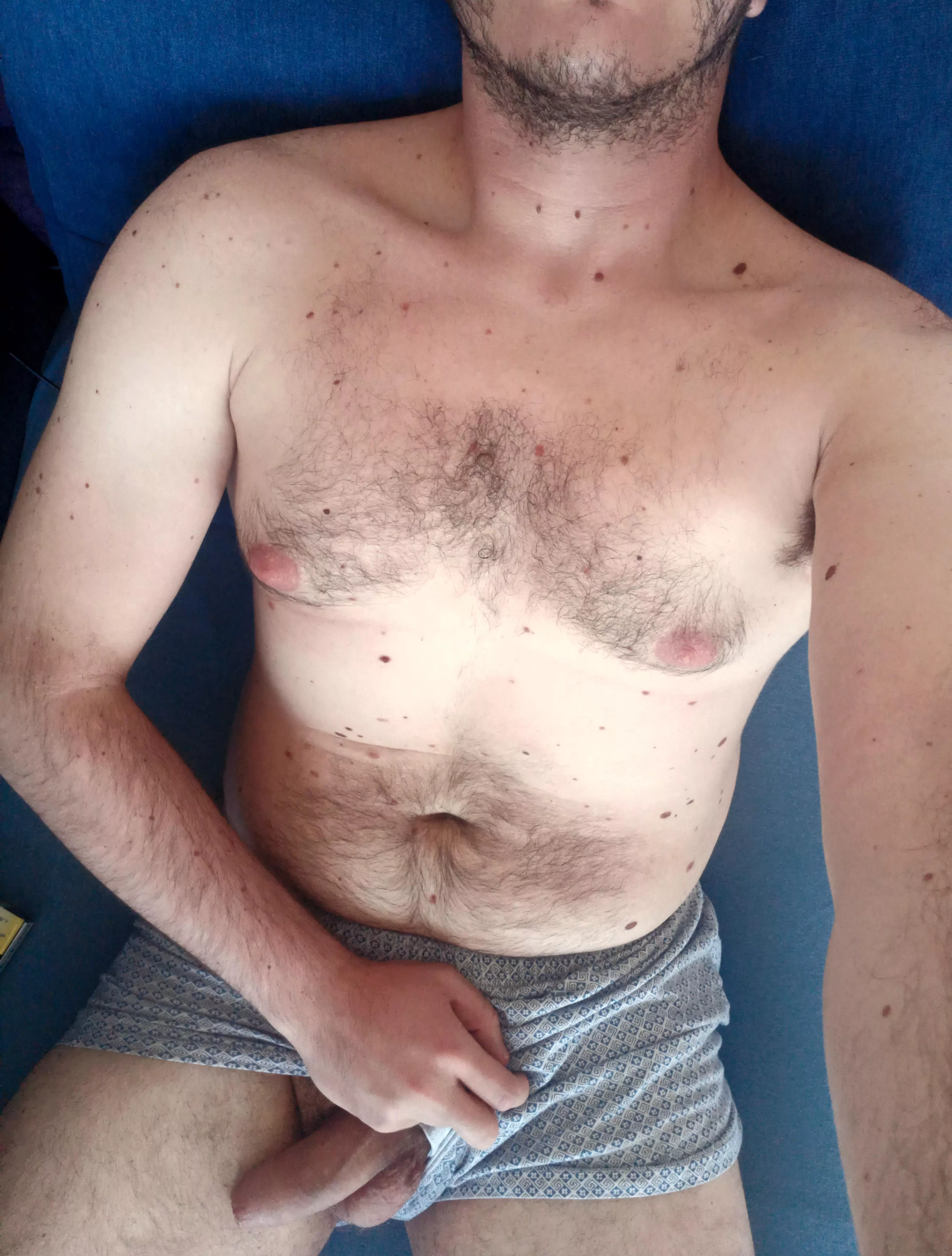 Morning cuddles? 😇