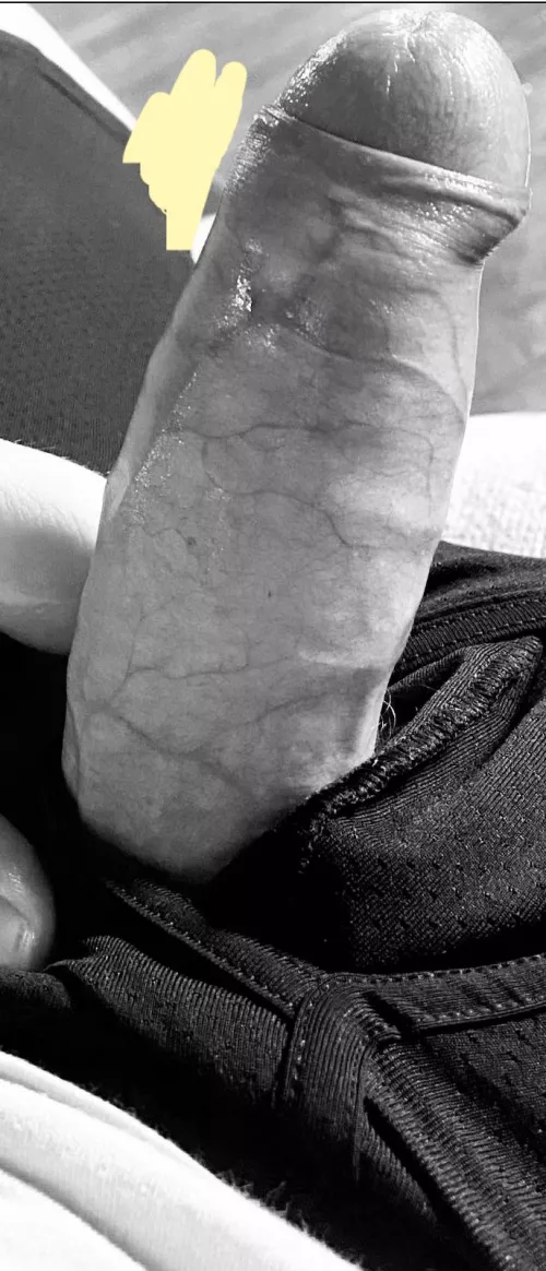 Who wants to smoke a blunt and gag on my fat uncut cock