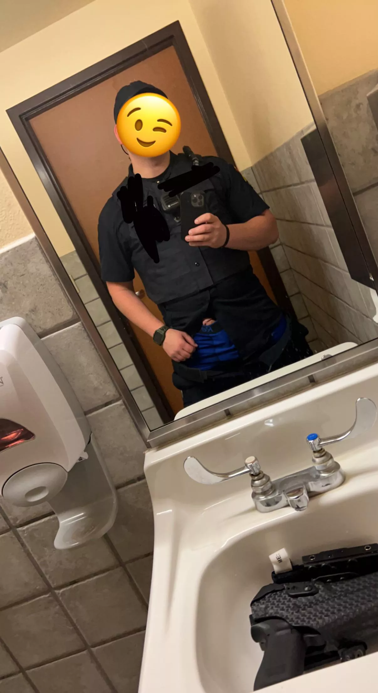 Had to stop at the hospital and someone was trying to come out and play 😏