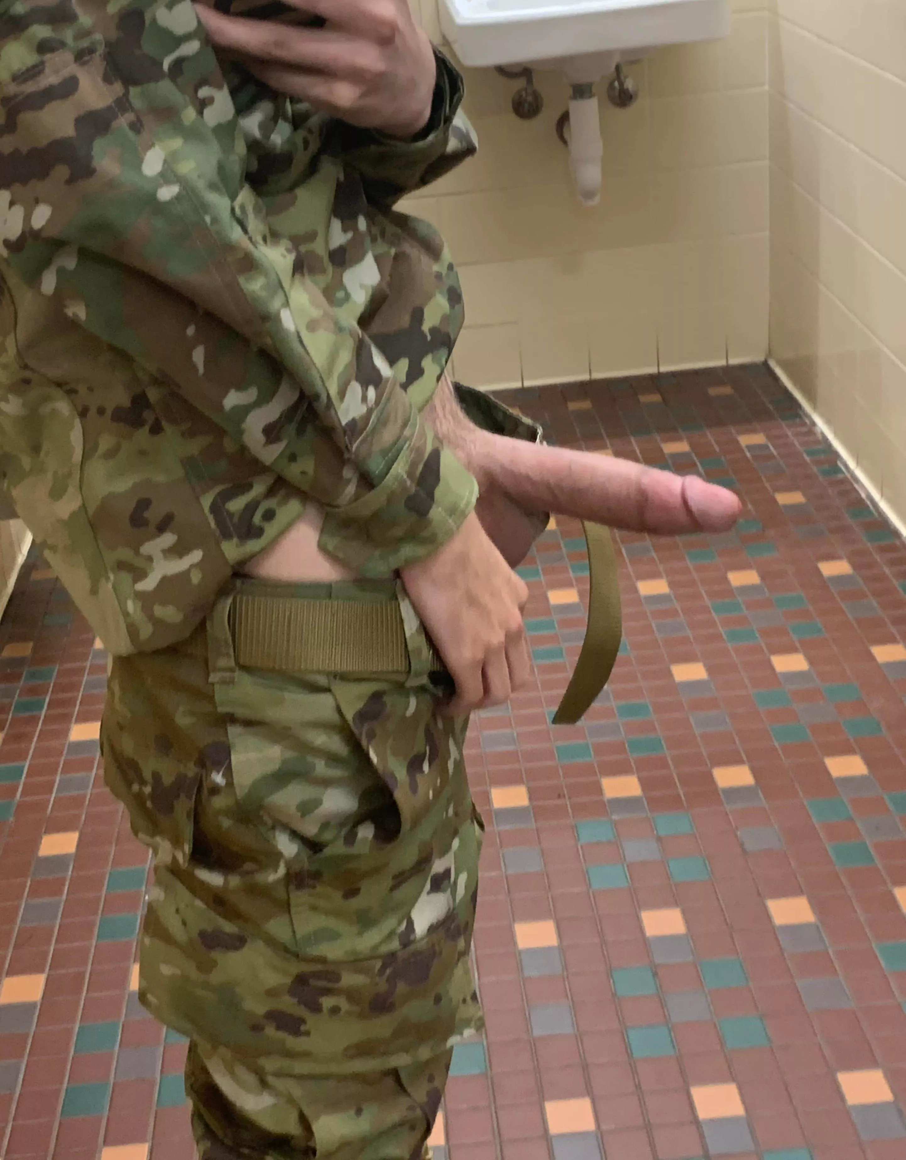 Just a horny army boy.. 😏