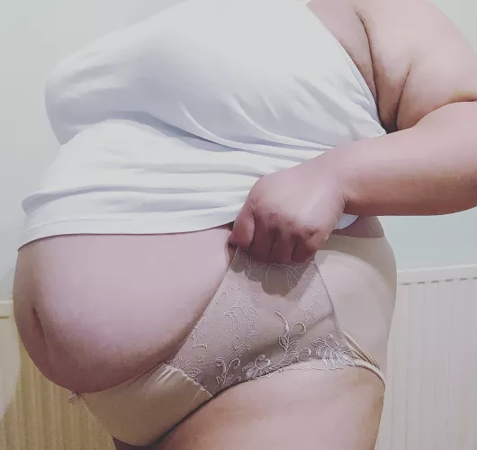 Forever trying to stuff my belly into cute lacy knickers