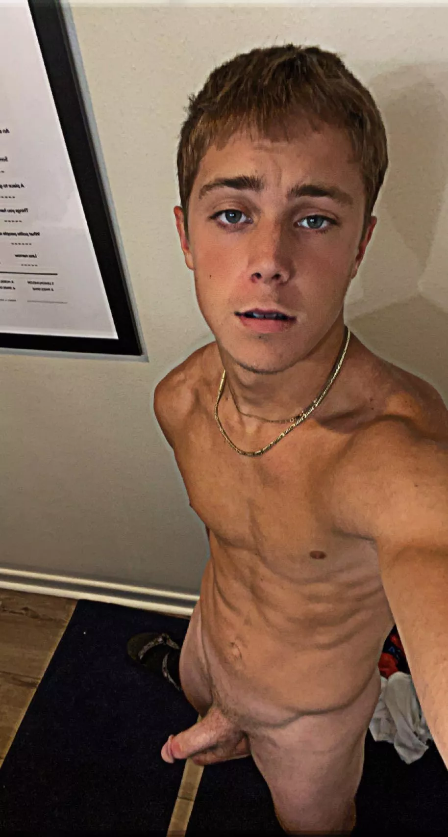 My first face reveal😘