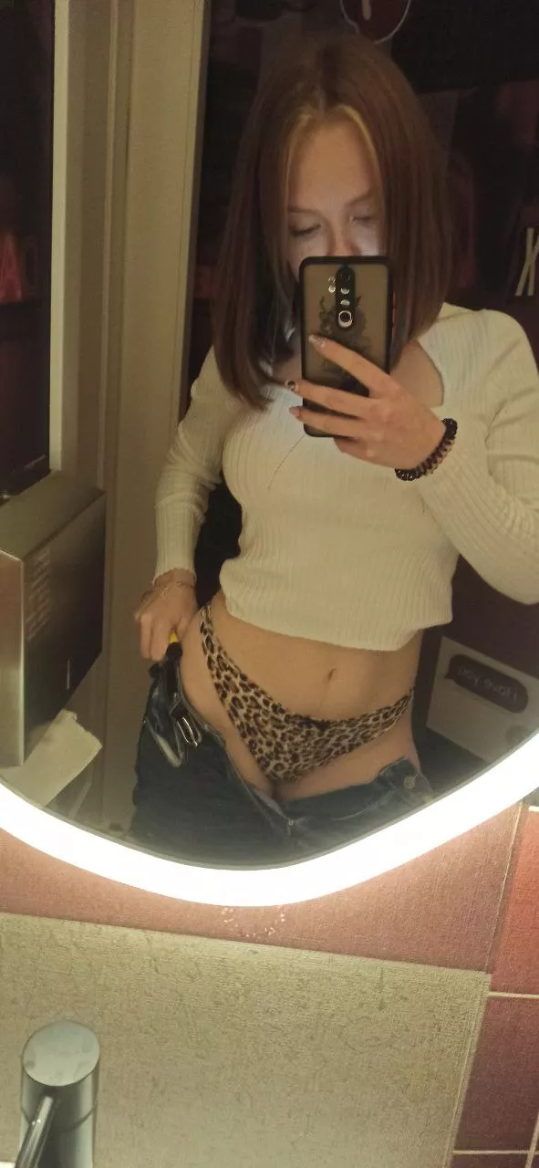 went to a cafe and did not miss the opportunity to please you🥰