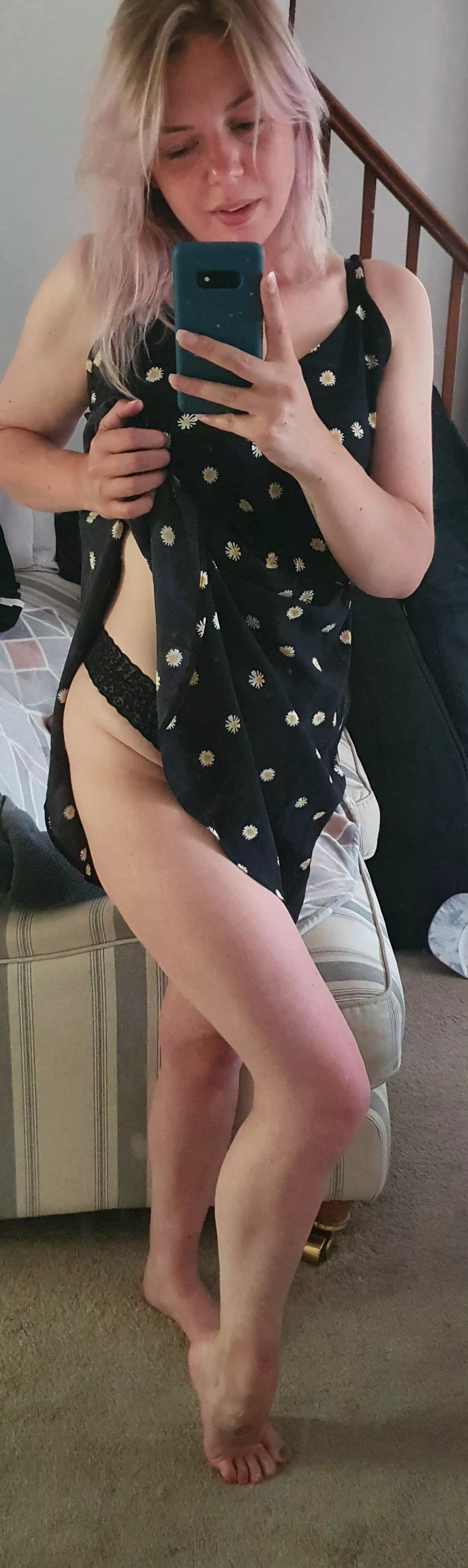 Wish someone was here with me [f] 😜