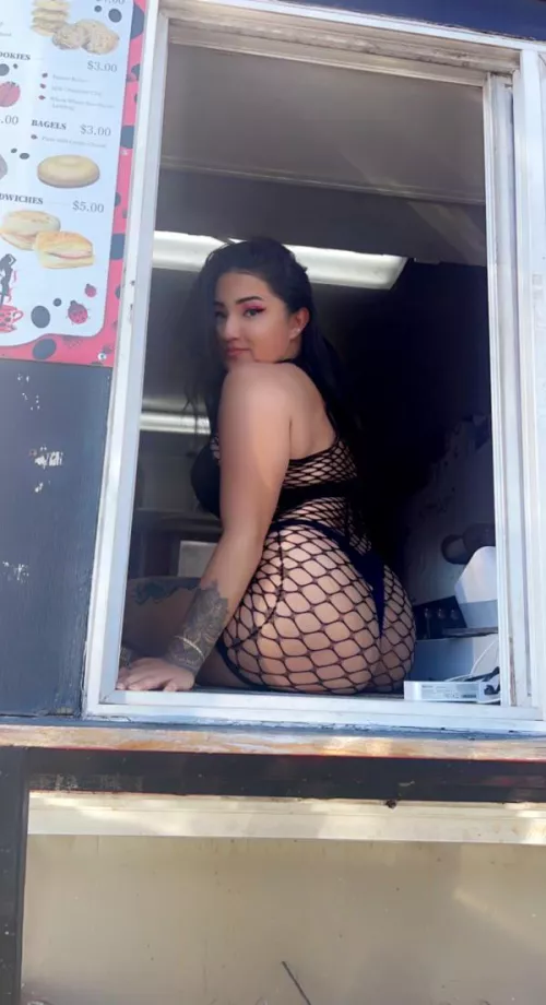 @jasmineemoon whoever is in need of a Monday pick me up I’ll be at Tacoma dome ladybug from 11-330pm 📍 716 Puyallup Ave Tacoma, WA