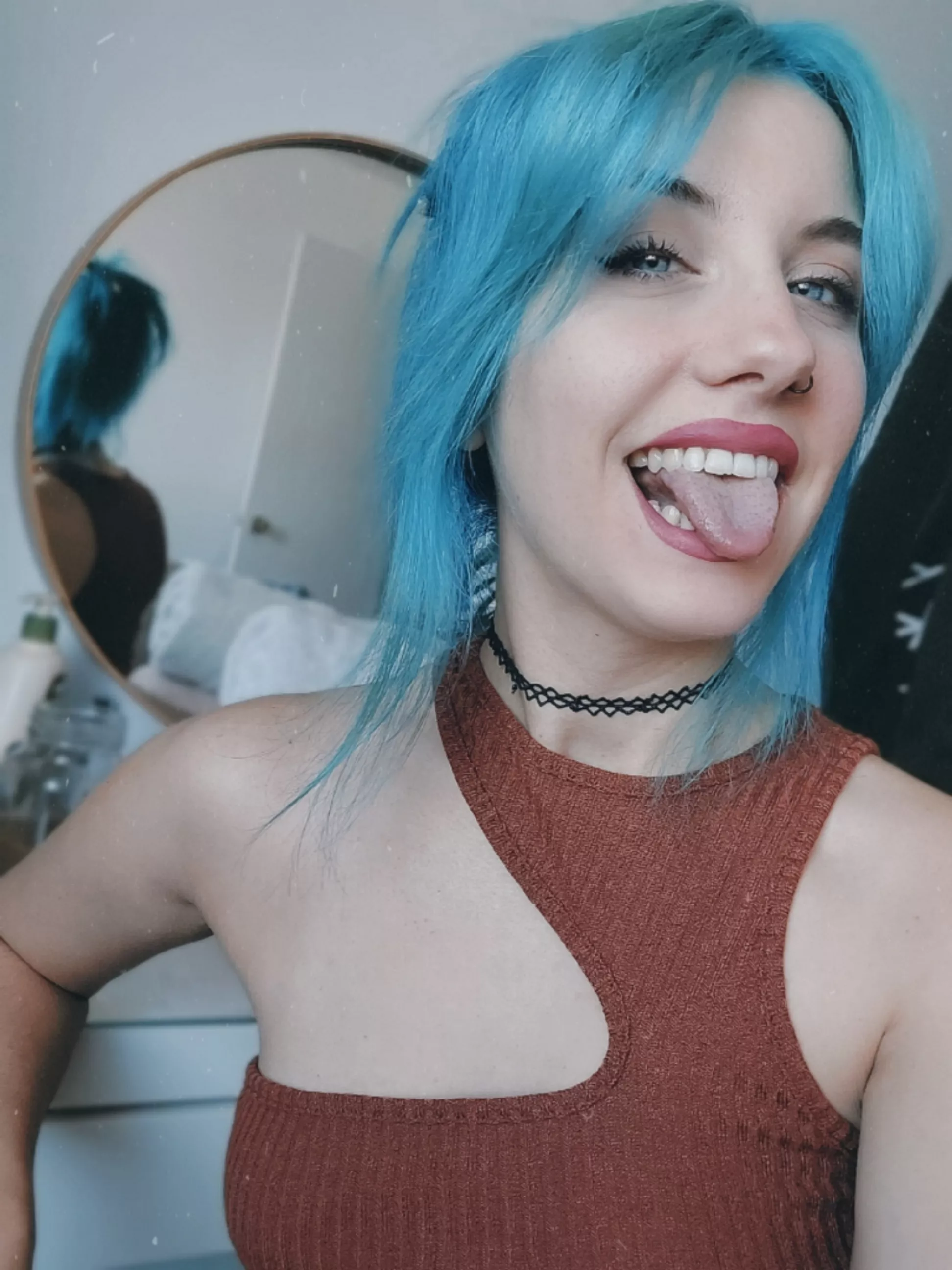 Just me enjoying life today 💙 have a good day!!!