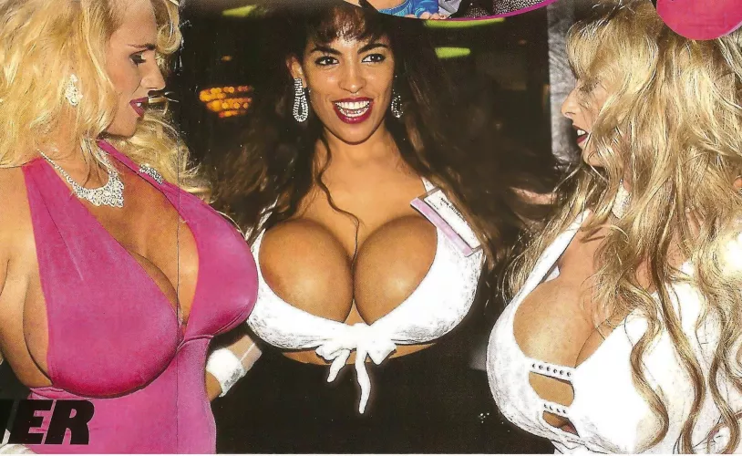 Angelique ogled by Lisa and Wendy