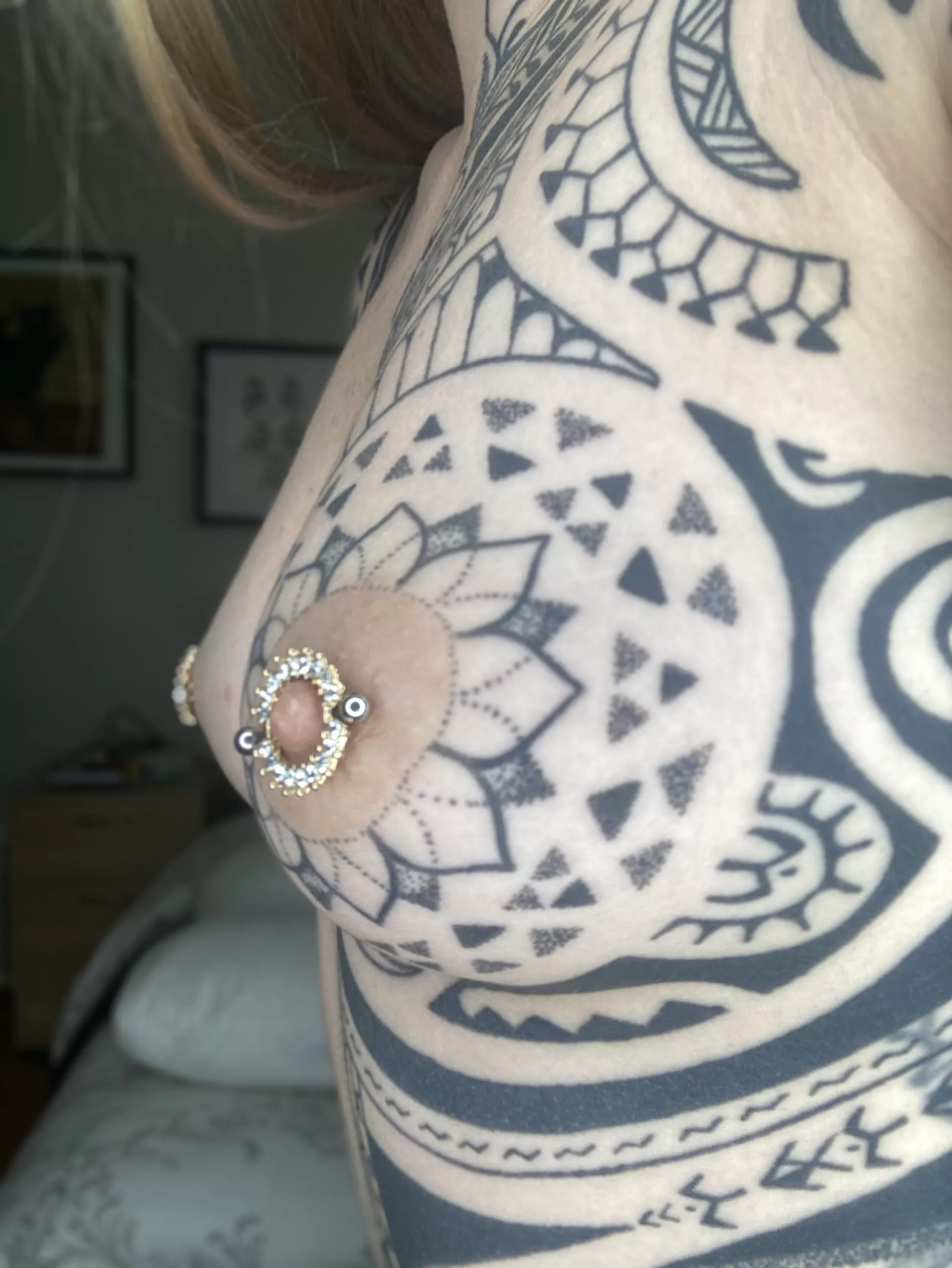 Been a little while since you’ve seen my tatted left boob