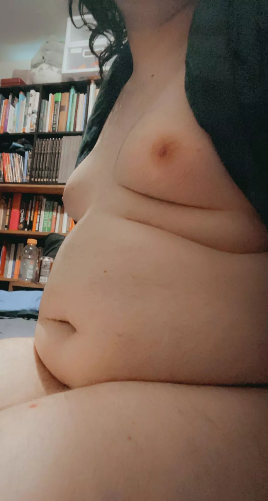 (F28) Dm me if you wanna help make this belly expand 😍