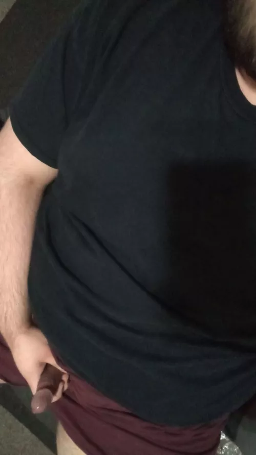 who wants a pic like this but without the clothes😘