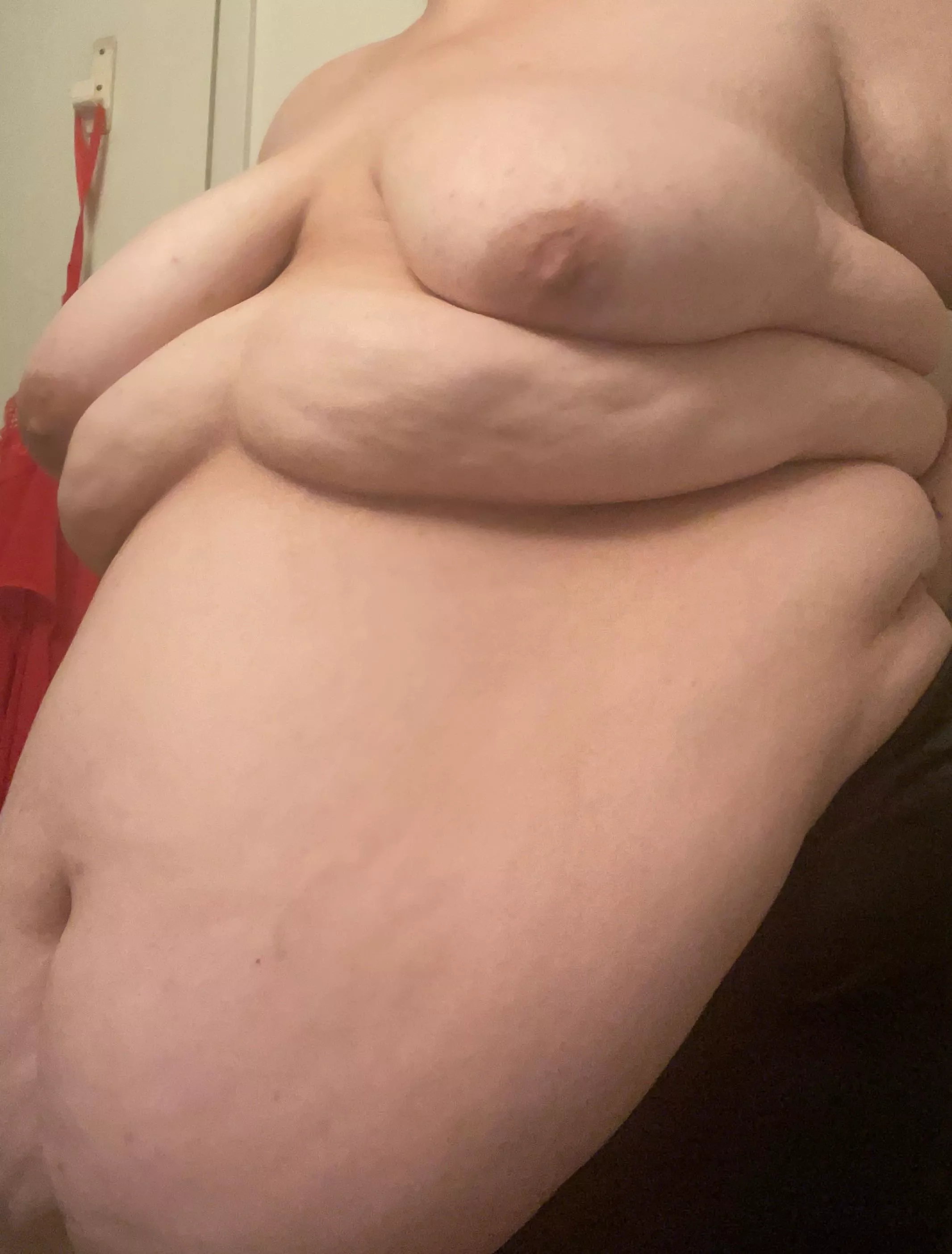 Anyone wanna help me reach my goal of 500? 🤭😍