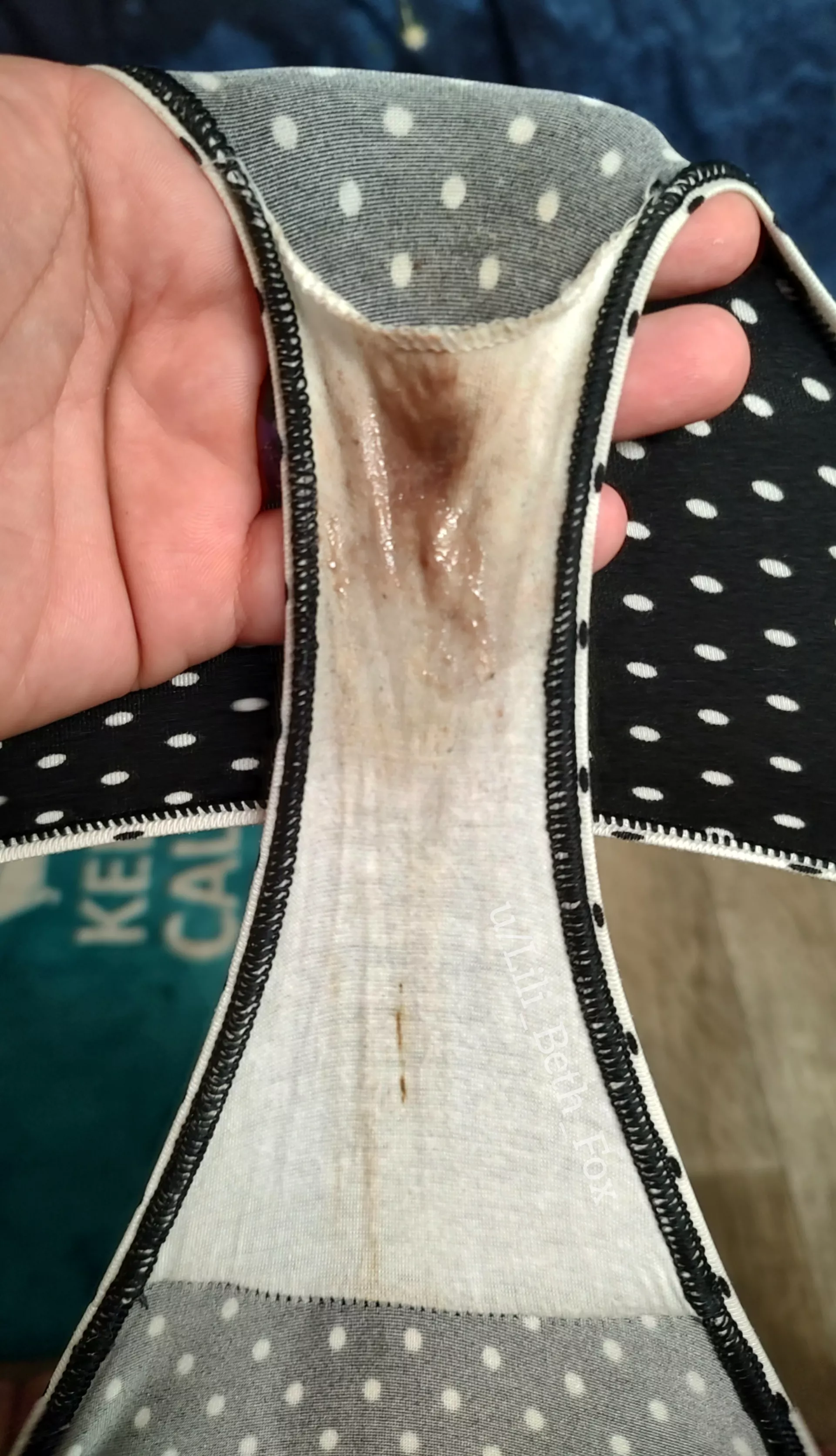 Day 3 - Creamy Pink Grool, pre-period, plus a skid! [OC]