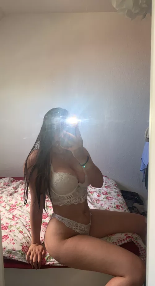 If you were my teacher would you give me a good grade? :)