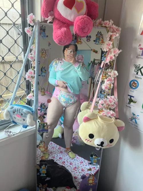 literally obsessed with my mlp pyjamas hehehe