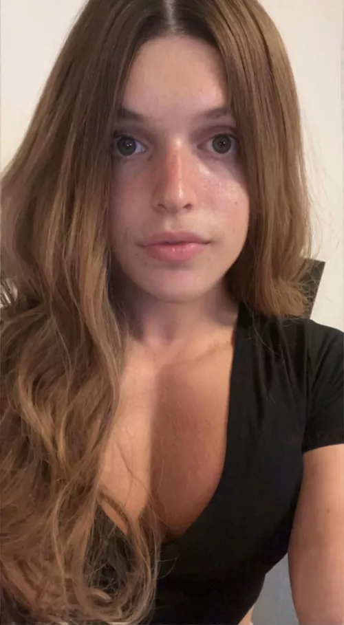 I love when the sun turns my hair ginger, gives me freckles, and turns my brown eyes greenish