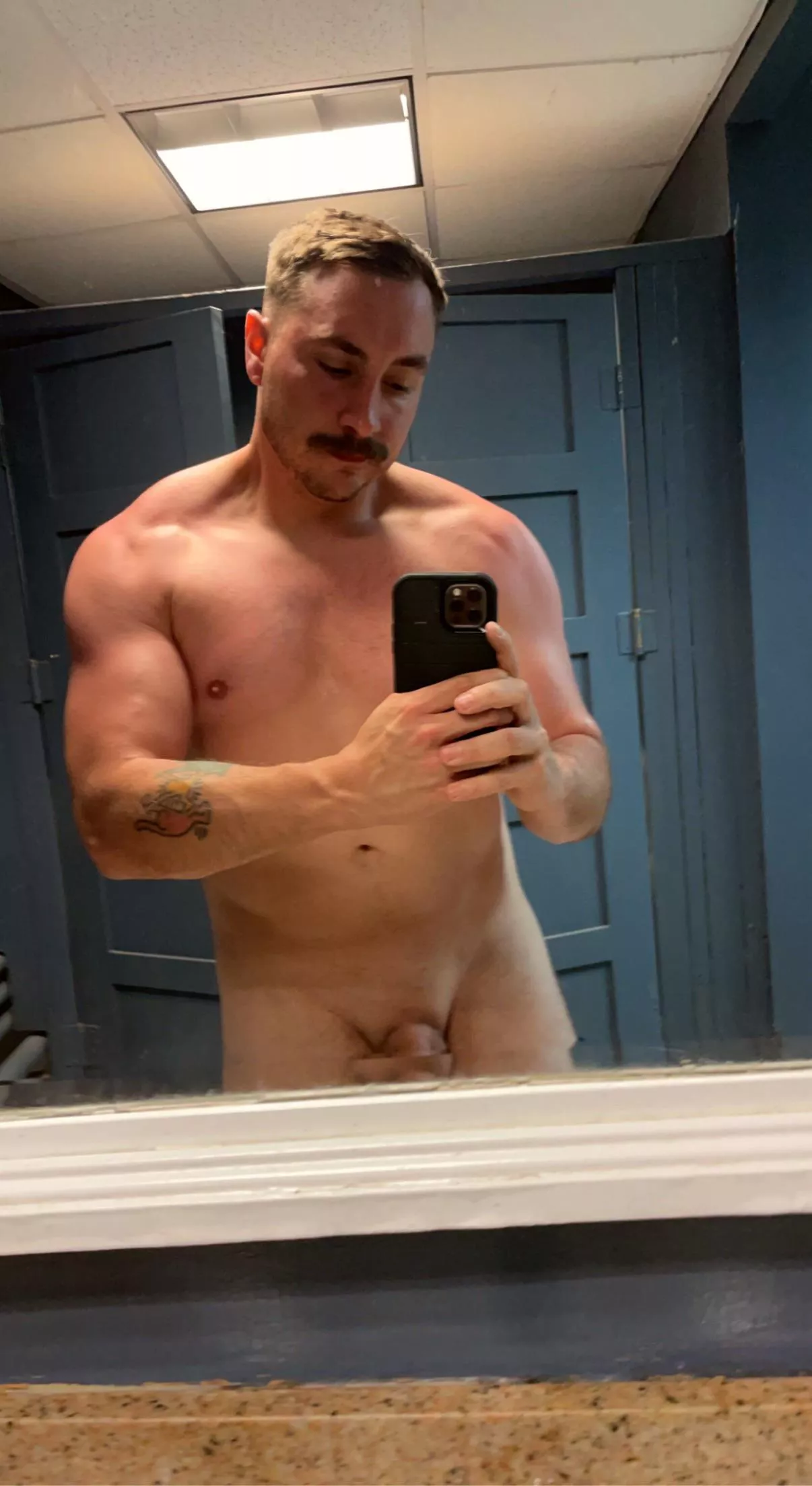 [M] 10/10 Back workout today!! 💪🏻