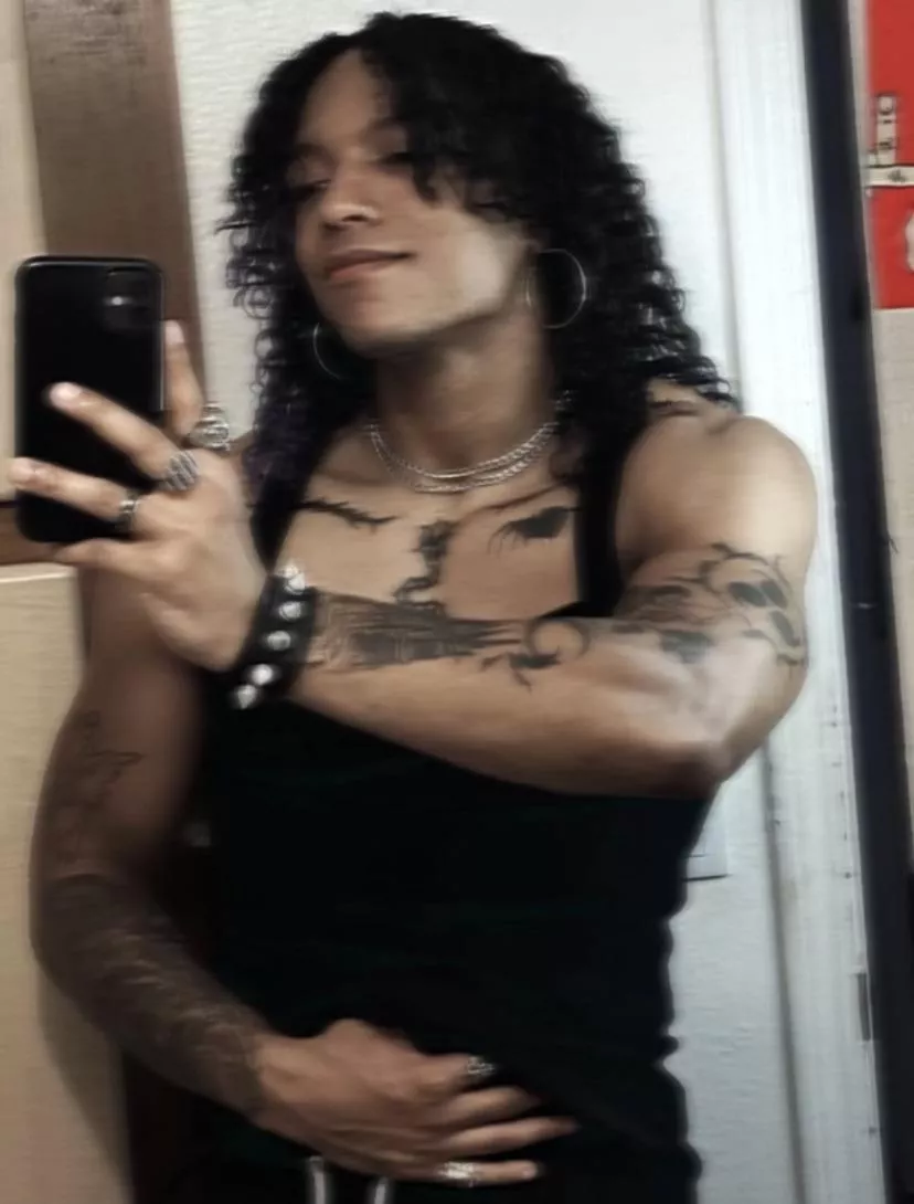 New haircut 🩸🦇