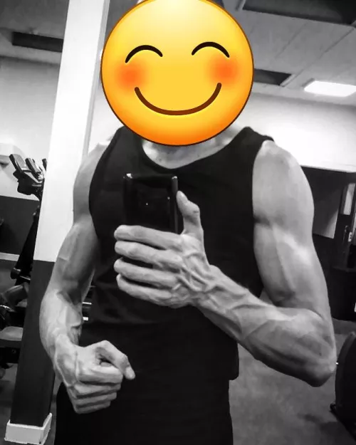 hello first post here 😊