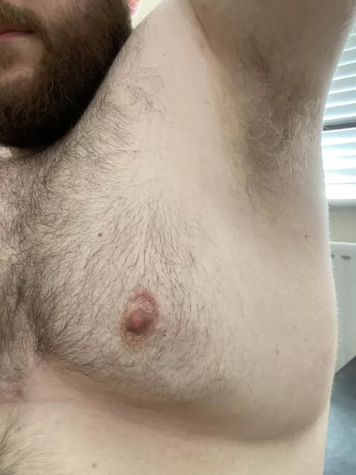(27) mid workout damp pits. Who's gonna come bury their face?