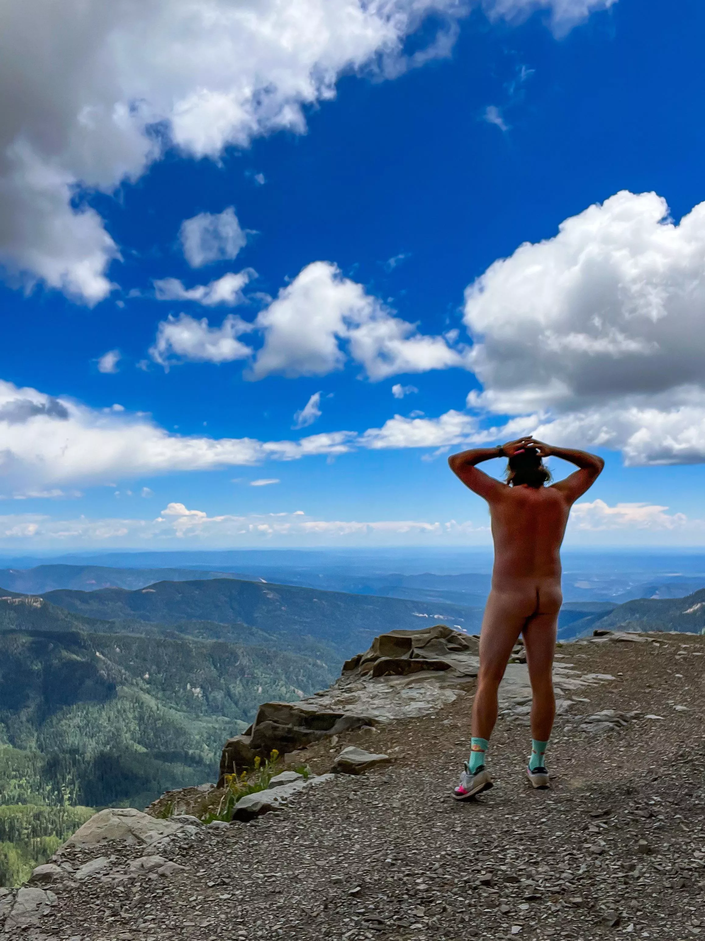 Jeep trail with a view