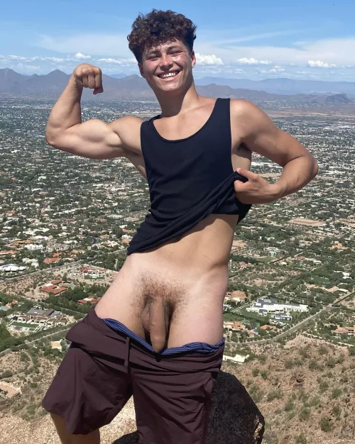 Went on a hike today and had to get my foreskin out😩