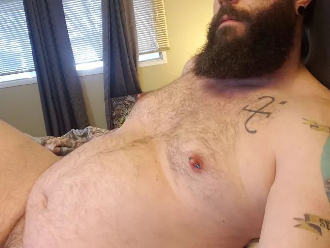 (40s) Want to curl up with me in bed?