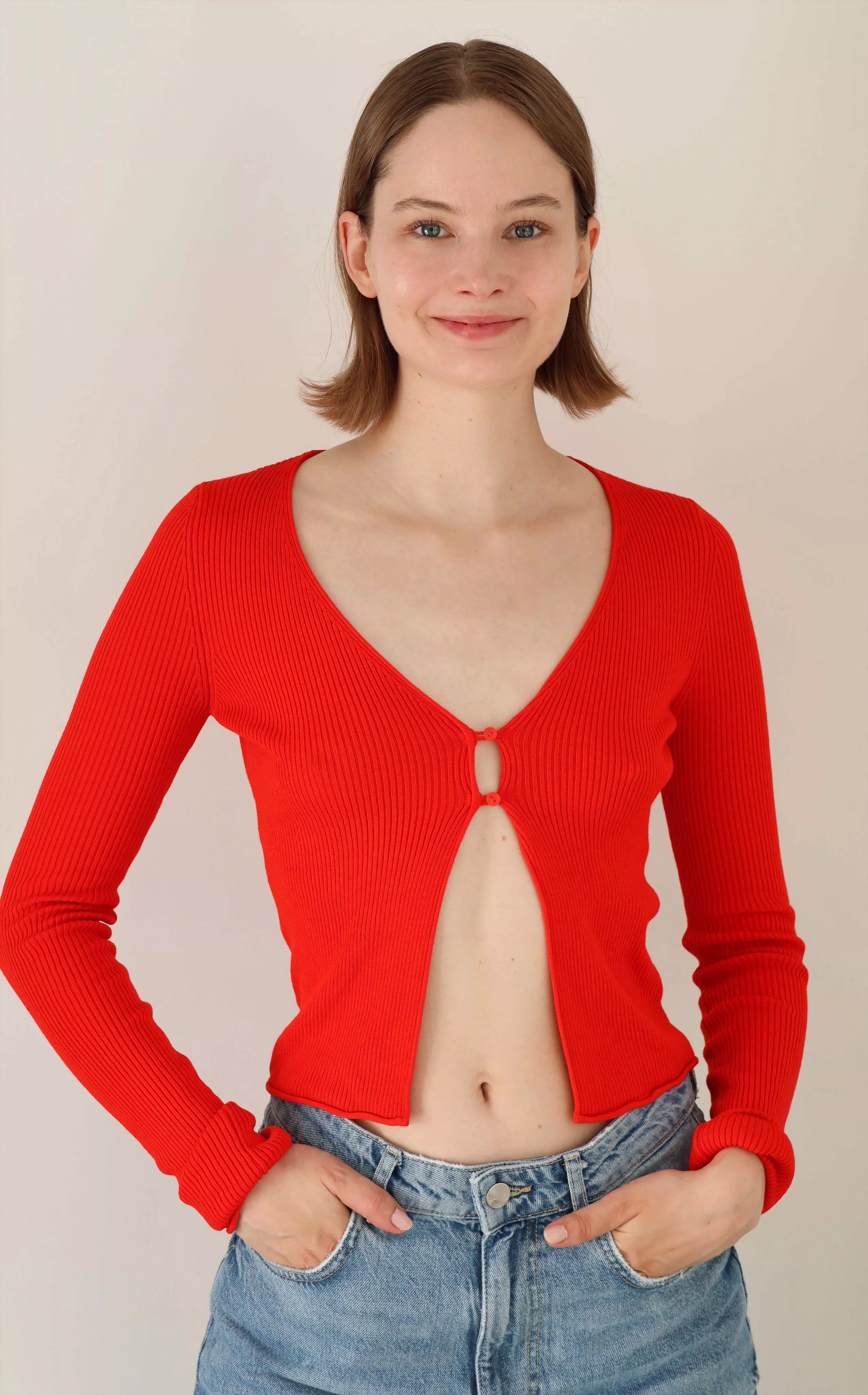 This cardigan makes it look like I have no boobs at all