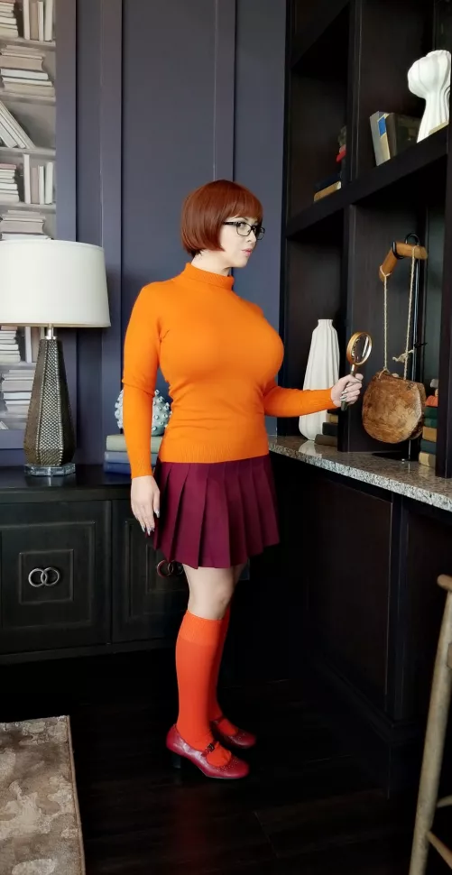 POV: me looking for my phone after losing it for the second time this week😳