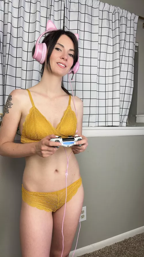 Xbox and chill please🥹