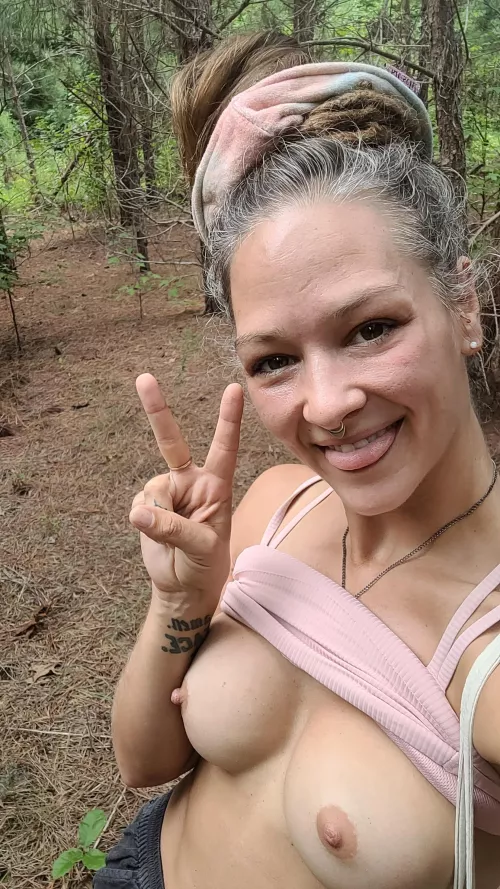 FLASHING you a peace sign & something else ;)