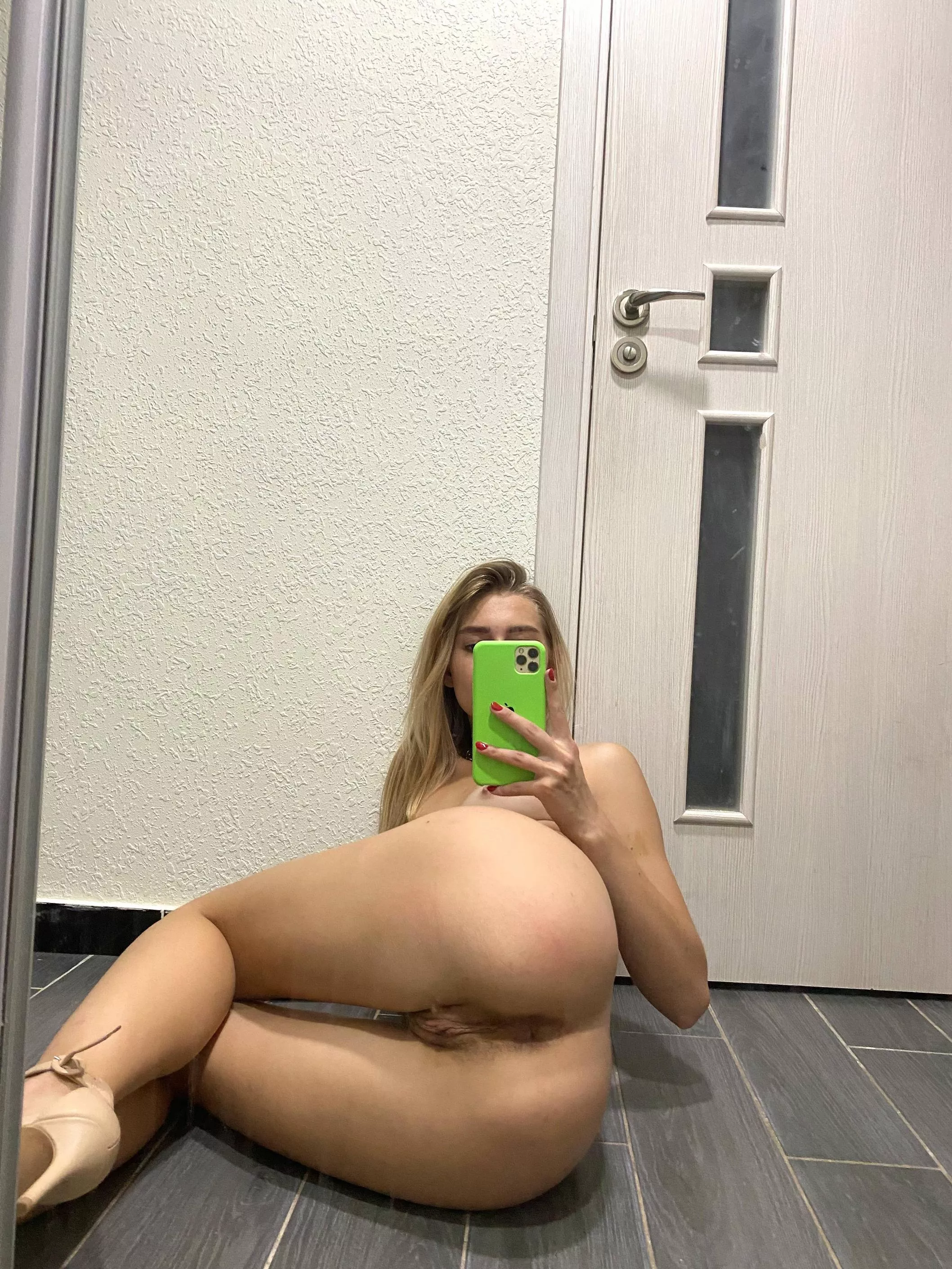 Would you risk it just to pound my ass from behind ?