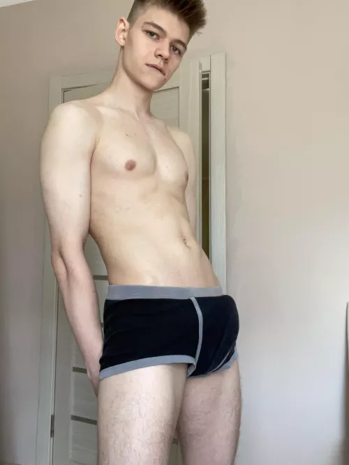 Better call the police if you see me like this in your house. Cause I’m going to fuck you real hard 😏 [19]