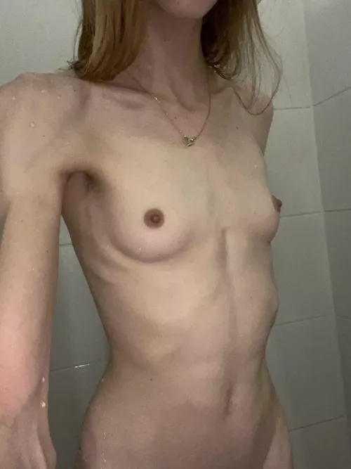 I hope my tiny body deserves some kisses🥺