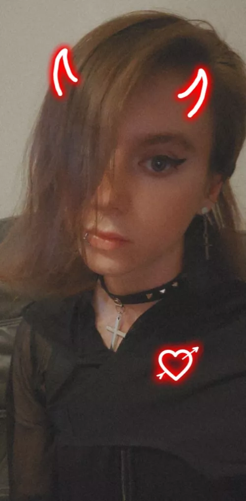 kiss me? 🥺🥺🥺